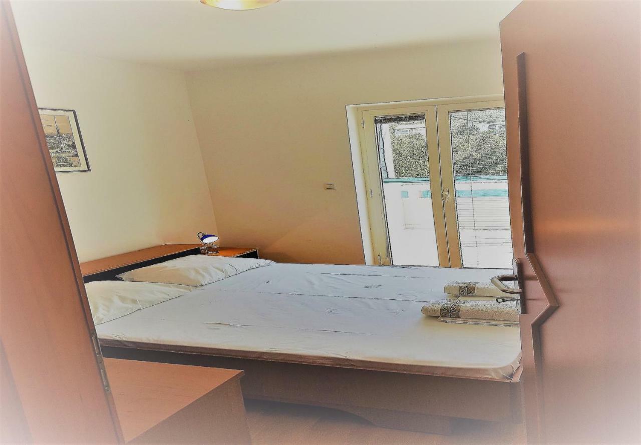 Apartments Vrtlici 스타라 노발랴 외부 사진